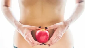 Como prevenir o câncer de intestino com alimentação e estilo de vida saudável